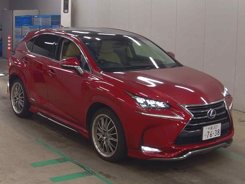 Lexus NX 2015 z aukcji japońskiej