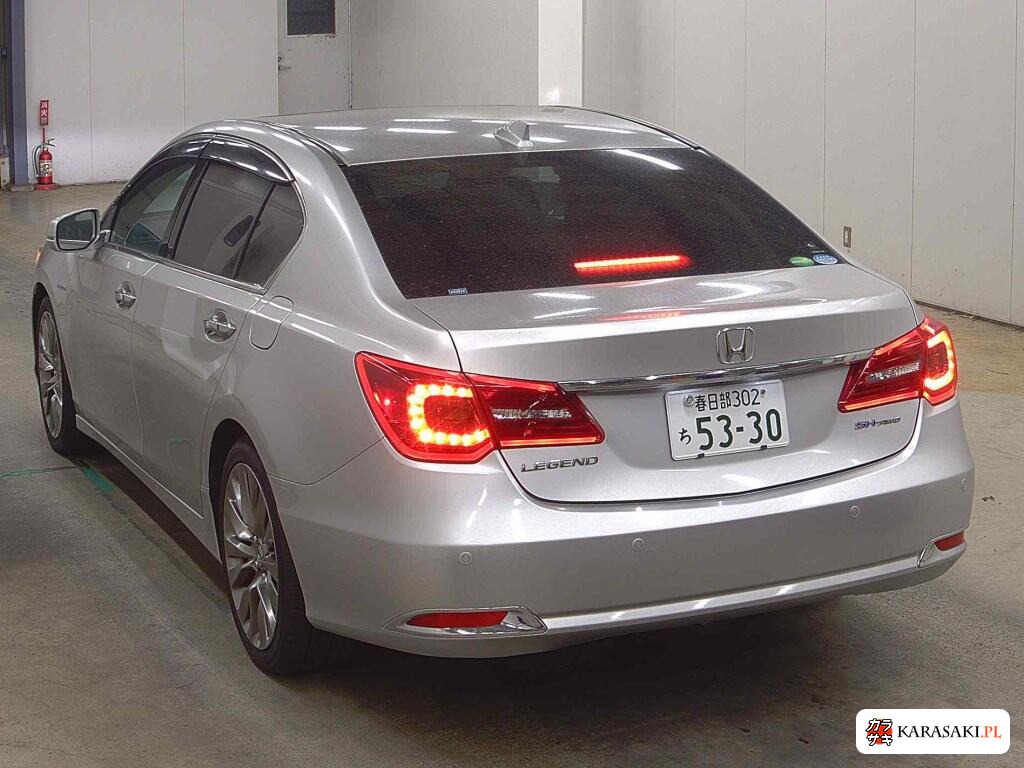 Honda Legend 2016 z aukcji japońskiej