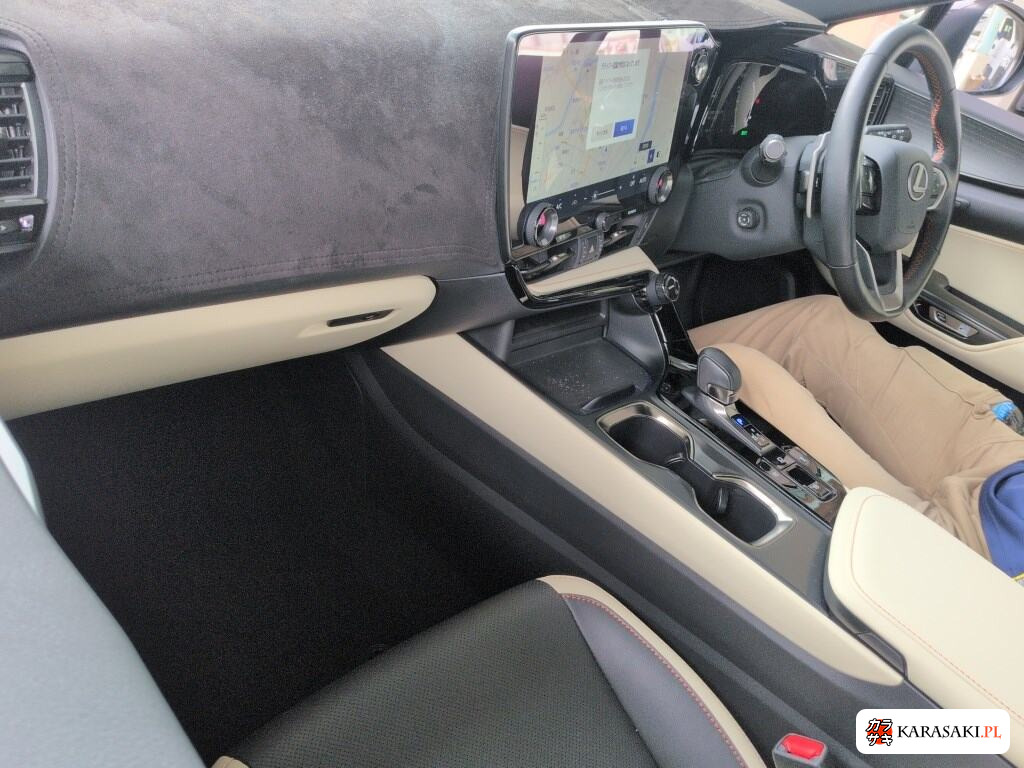 2024 Lexus NX NX350H Version L 5