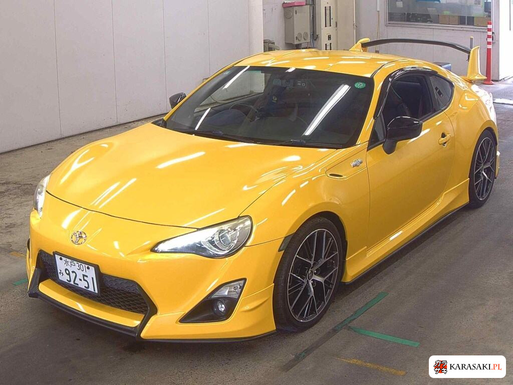 Toyota 86 2015 z aukcji japońskiej