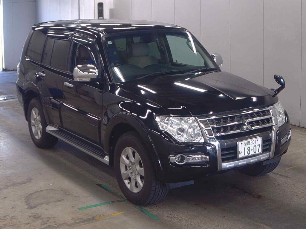 Mitsubishi Pajero 2015 z aukcji japońskiej