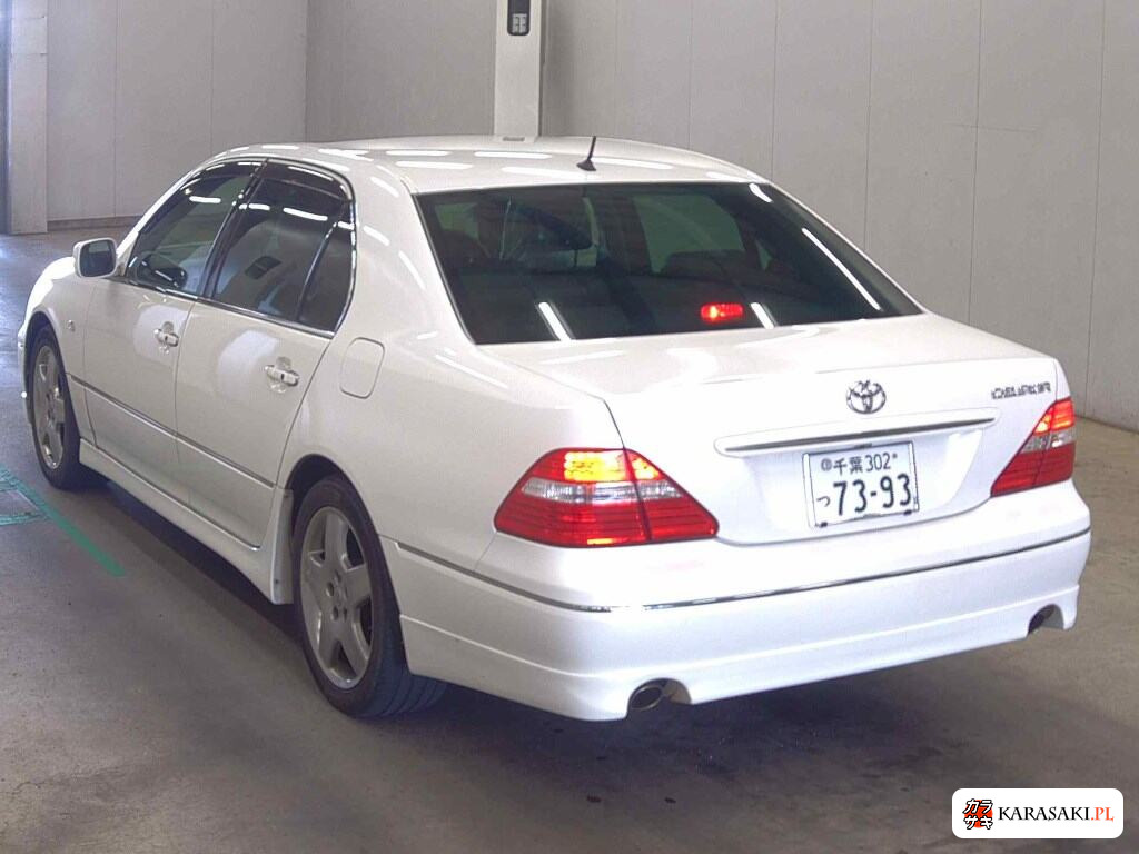 Toyota Celsior 2004 z aukcji japońskiej