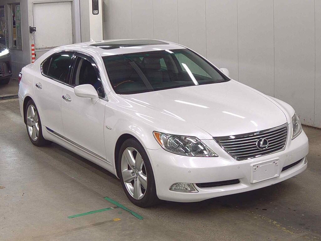 Lexus LS 2006 z aukcji japońskiej