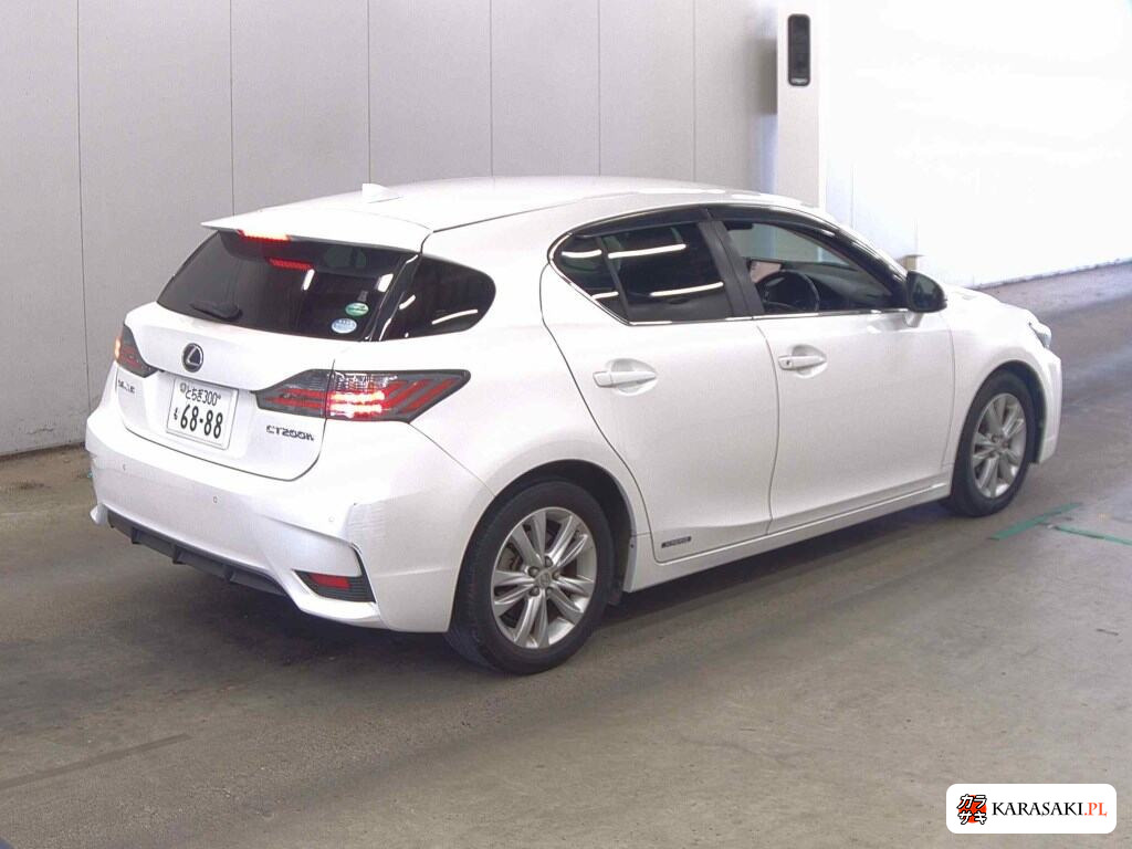 2015 Lexus CT CT200H Version C 4