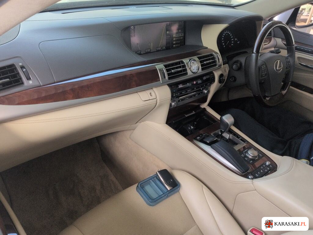 2013 Lexus LS 4WD LS600H Version L 5