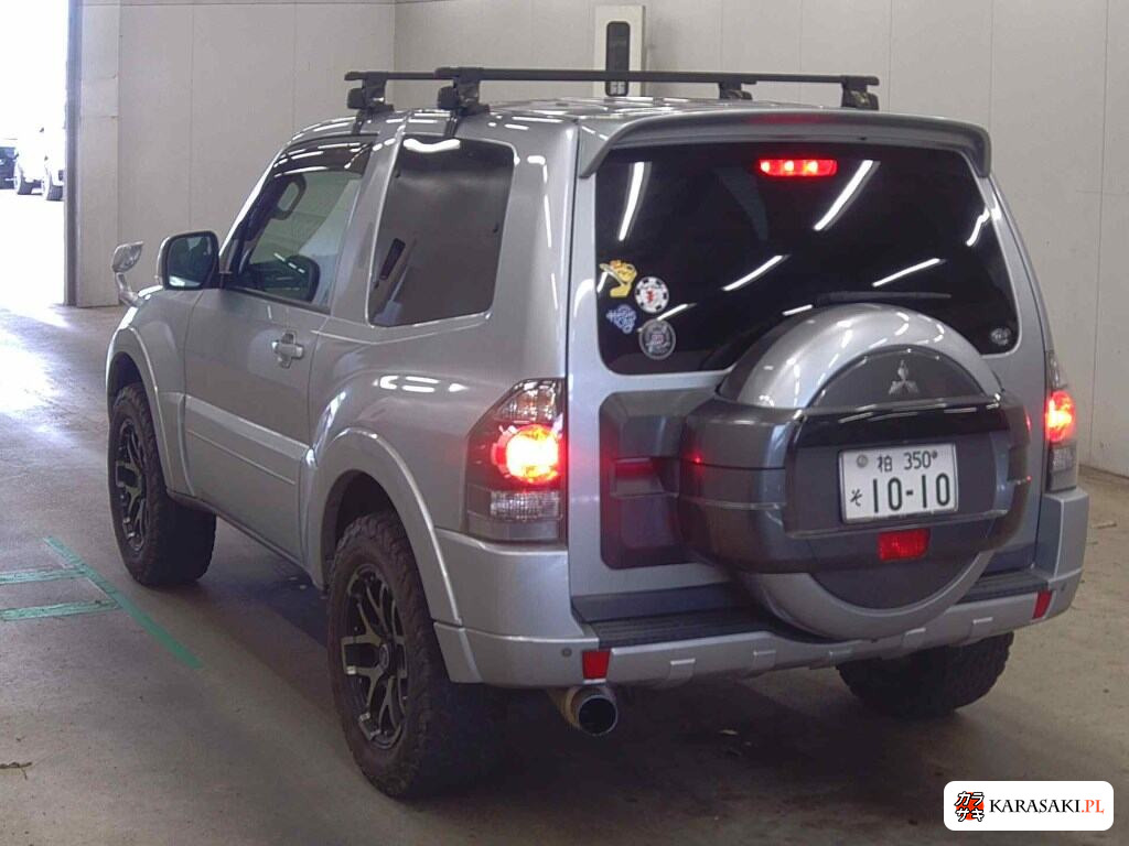 Mitsubishi Pajero 2015 z aukcji japońskiej