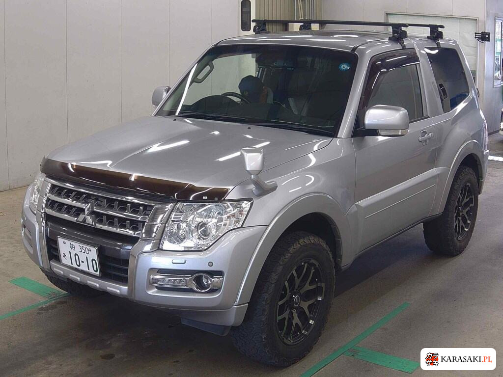 Mitsubishi Pajero 2015 z aukcji japońskiej