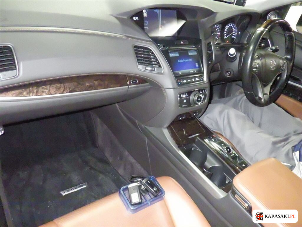 Honda Legend 2015 z aukcji japońskiej