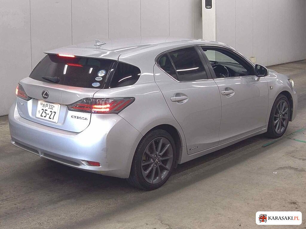 2011 Lexus CT CT200H F Sport 4
