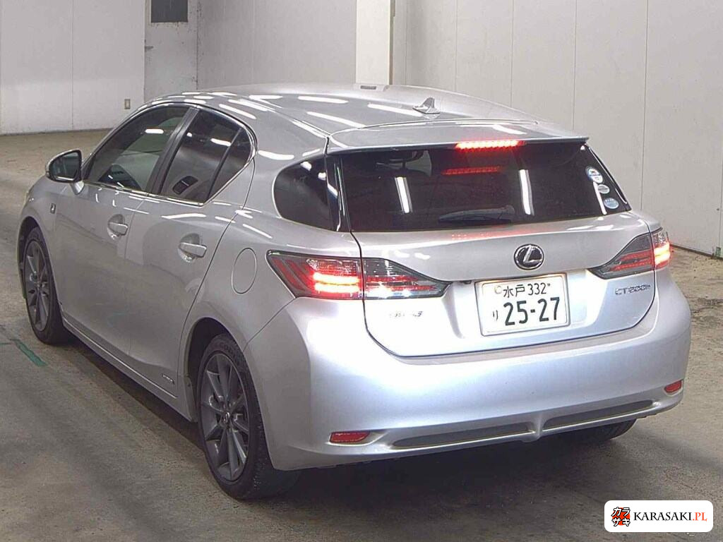 2011 Lexus CT CT200H F Sport 2