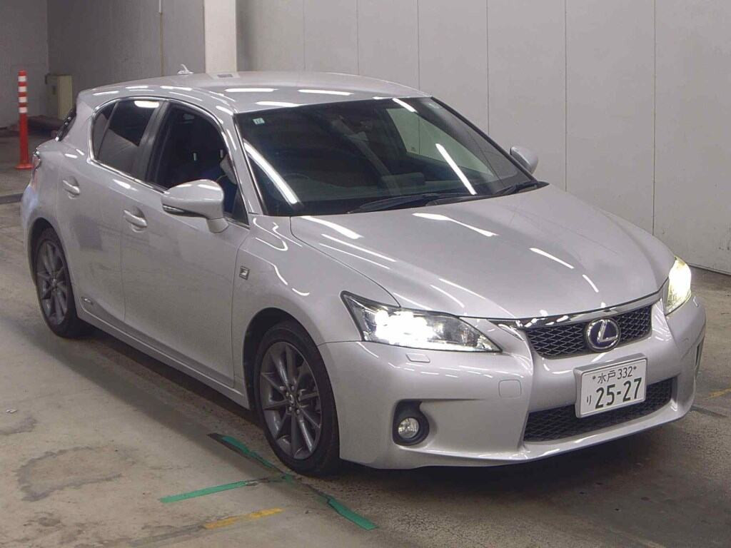 Lexus CT 2011 z aukcji japońskiej