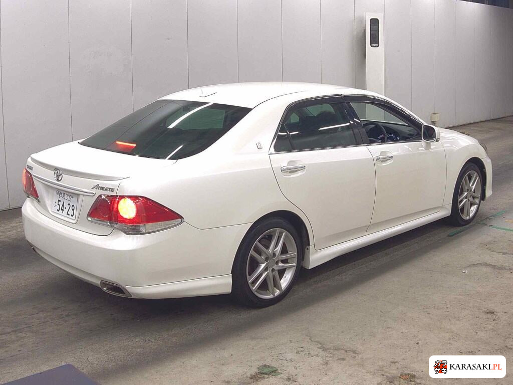 2012 Toyota Crown 4D Athlete 4