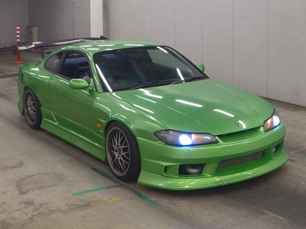Nissan Silvia 2001 z aukcji japońskiej