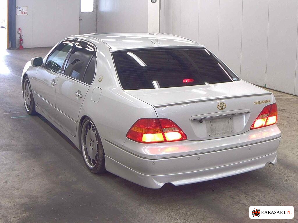 Toyota Celsior 2002 z aukcji japońskiej