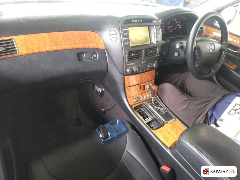 Toyota Celsior 2002 z aukcji japońskiej