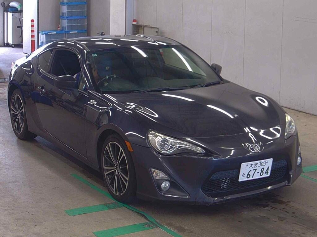 Toyota 86 2012 z aukcji japońskiej
