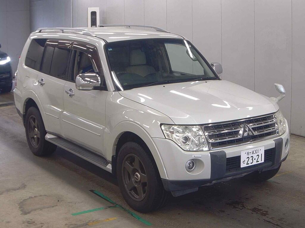 Mitsubishi Pajero 2008 z aukcji japońskiej