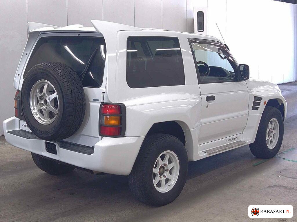 Mitsubishi Pajero 1998 z aukcji japońskiej