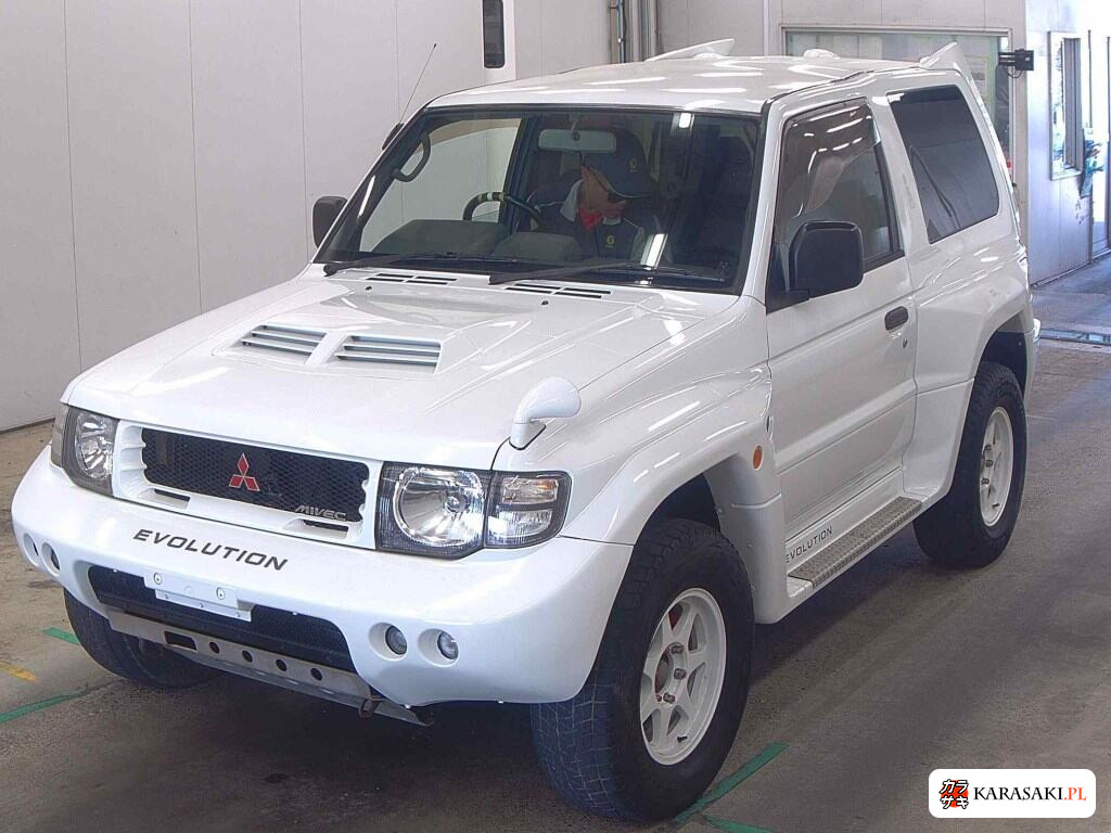 Mitsubishi Pajero 1998 z aukcji japońskiej