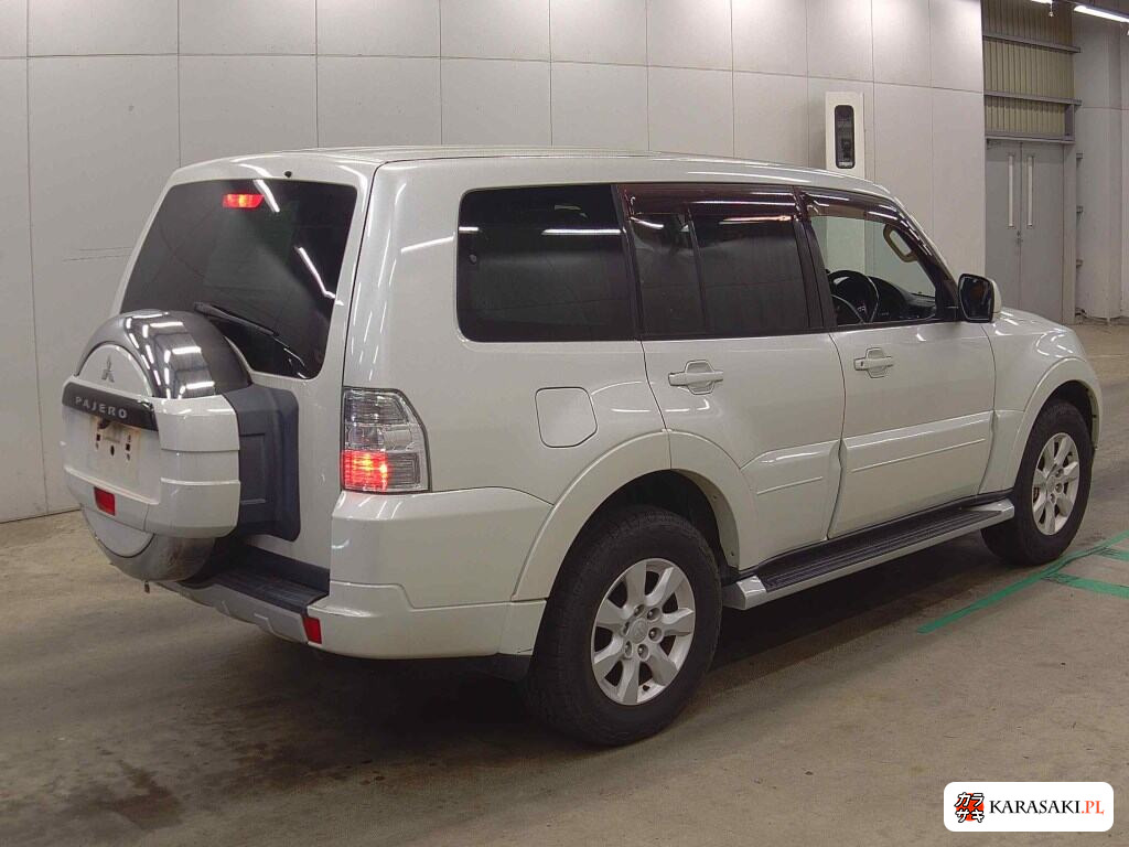 Mitsubishi Pajero 2013 z aukcji japońskiej