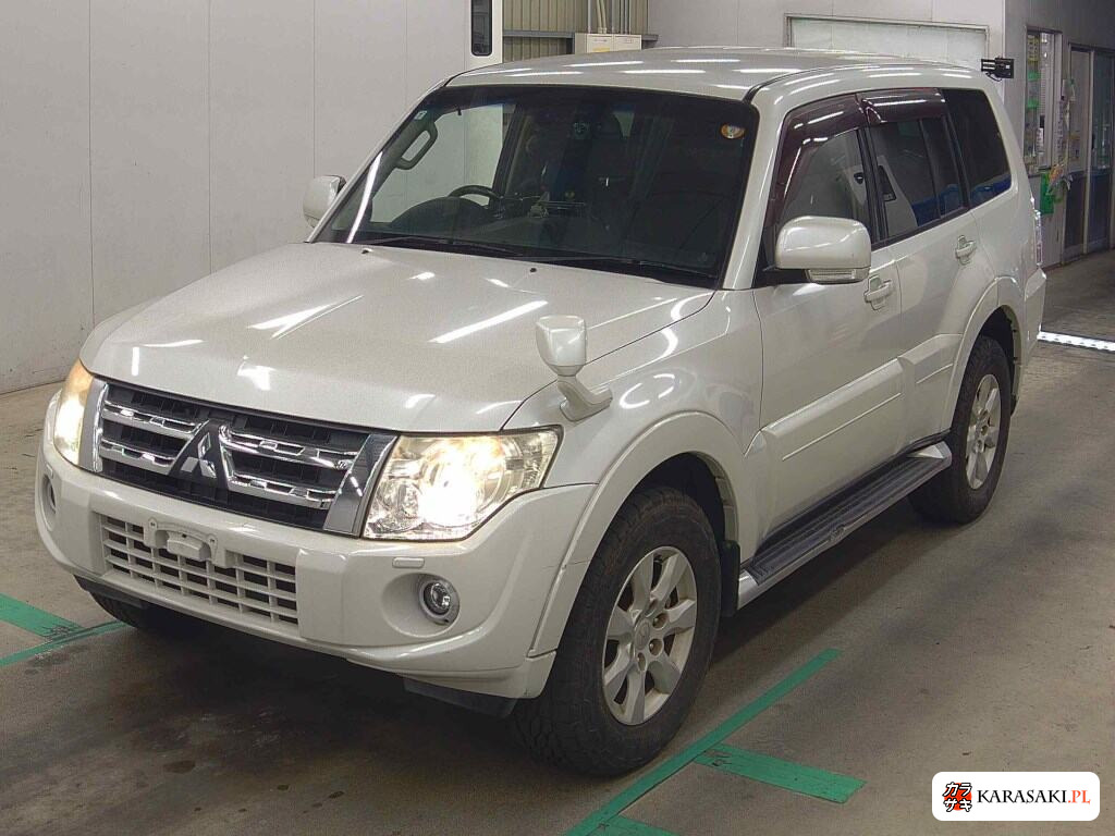 Mitsubishi Pajero 2013 z aukcji japońskiej