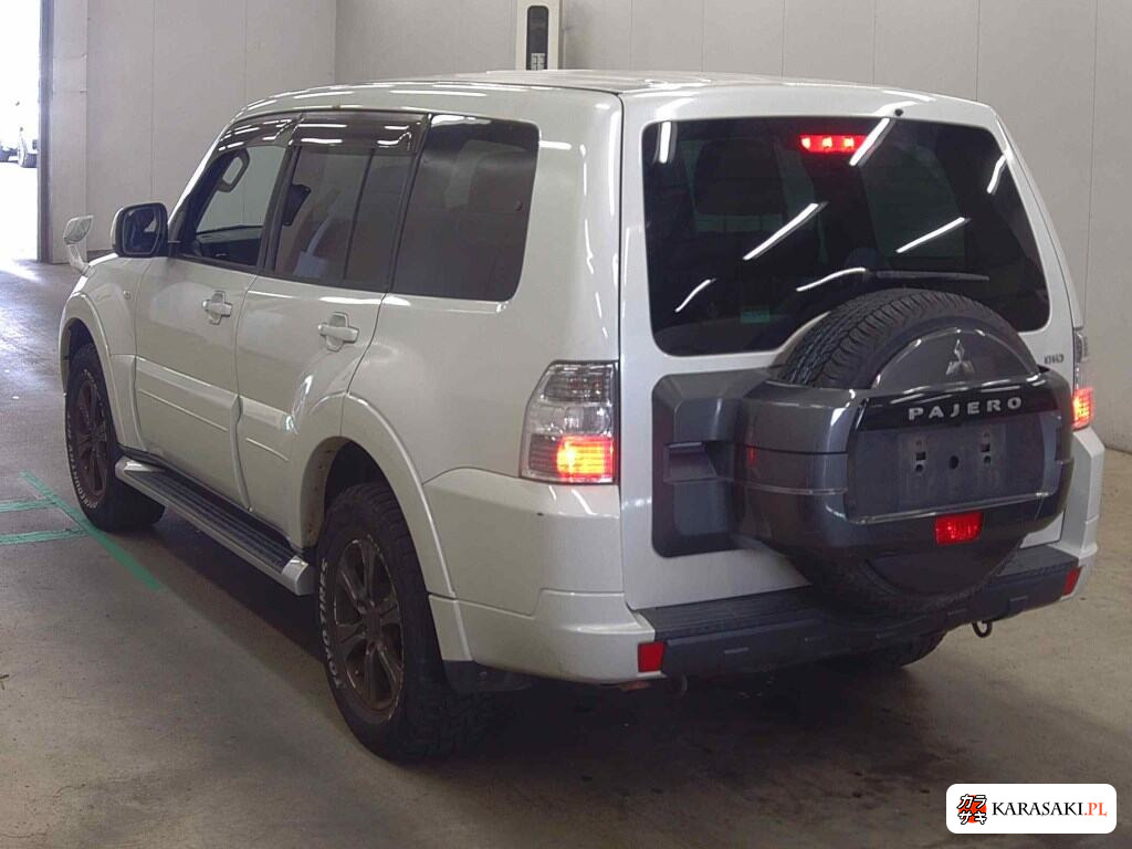 2011 Mitsubishi Pajero 5D 4WD Long GR 2