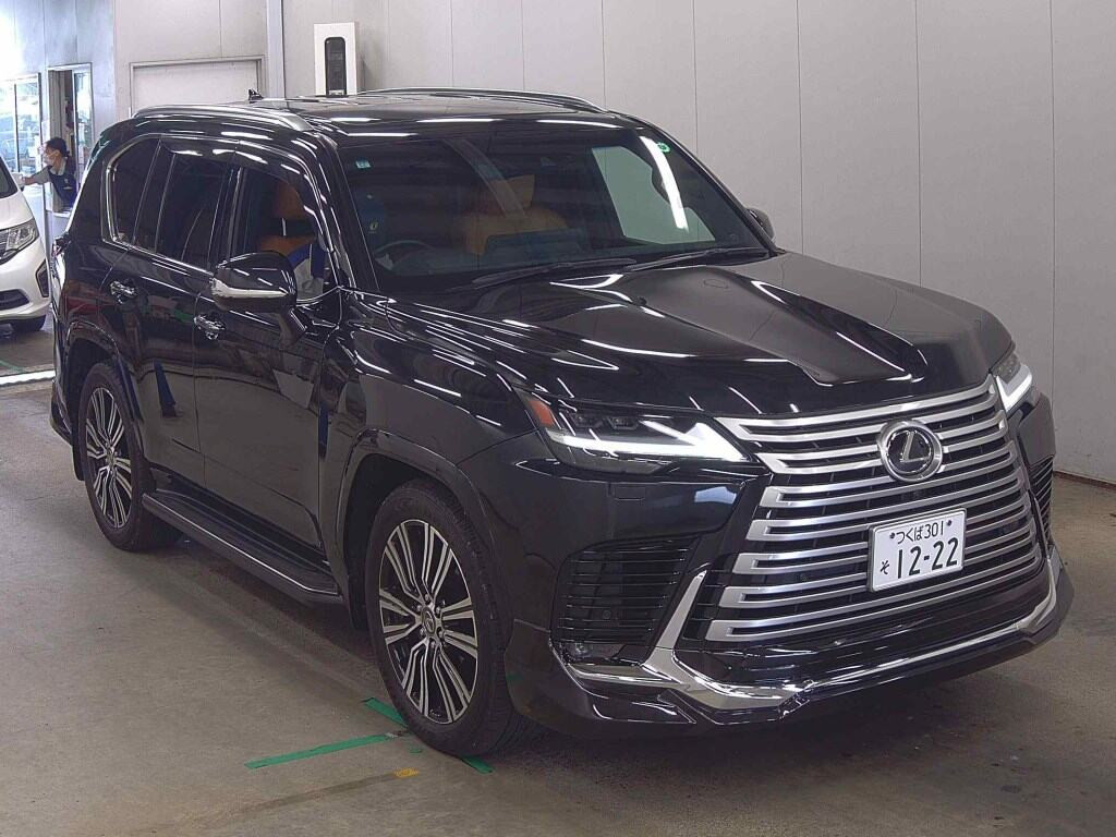 Lexus LX 2023 z aukcji japońskiej