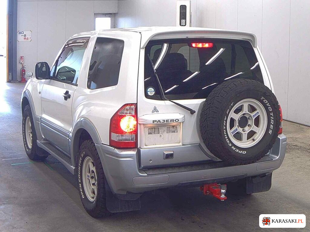 Mitsubishi Pajero 2004 z aukcji japońskiej