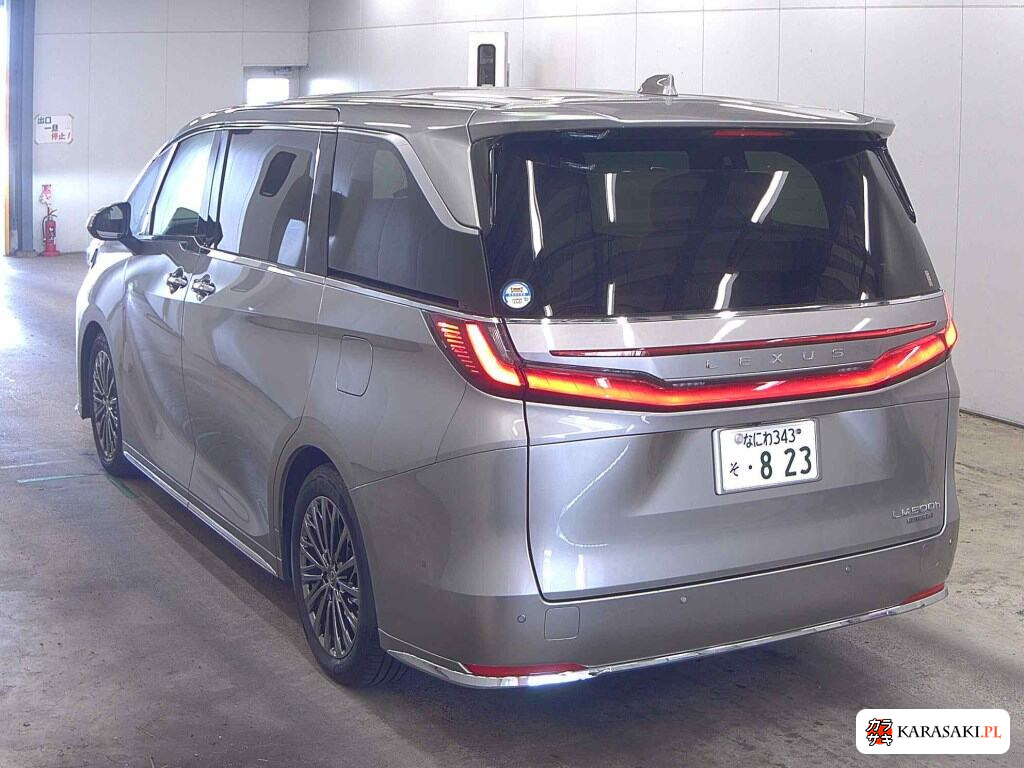 2024 Lexus LM 4WD LM500H Executive 2