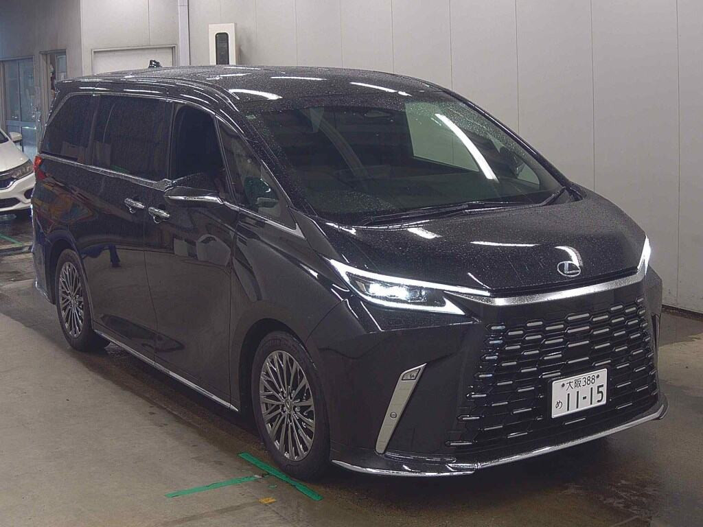 Lexus LM 2025 z aukcji japońskiej