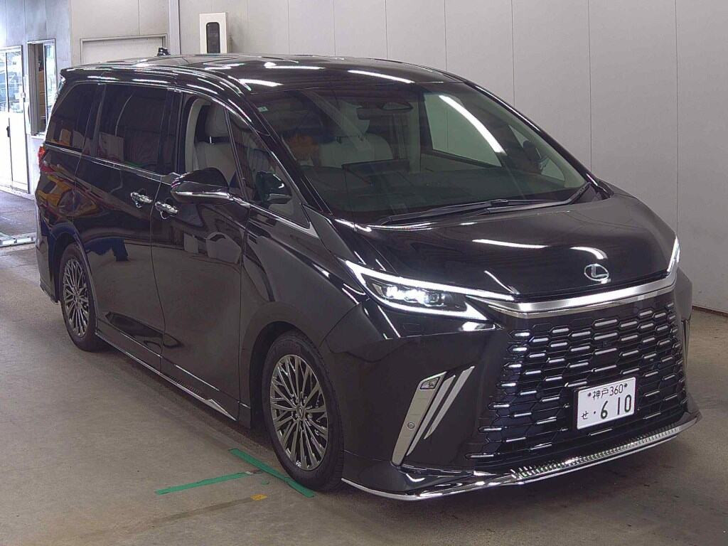 Lexus LM 2025 z aukcji japońskiej