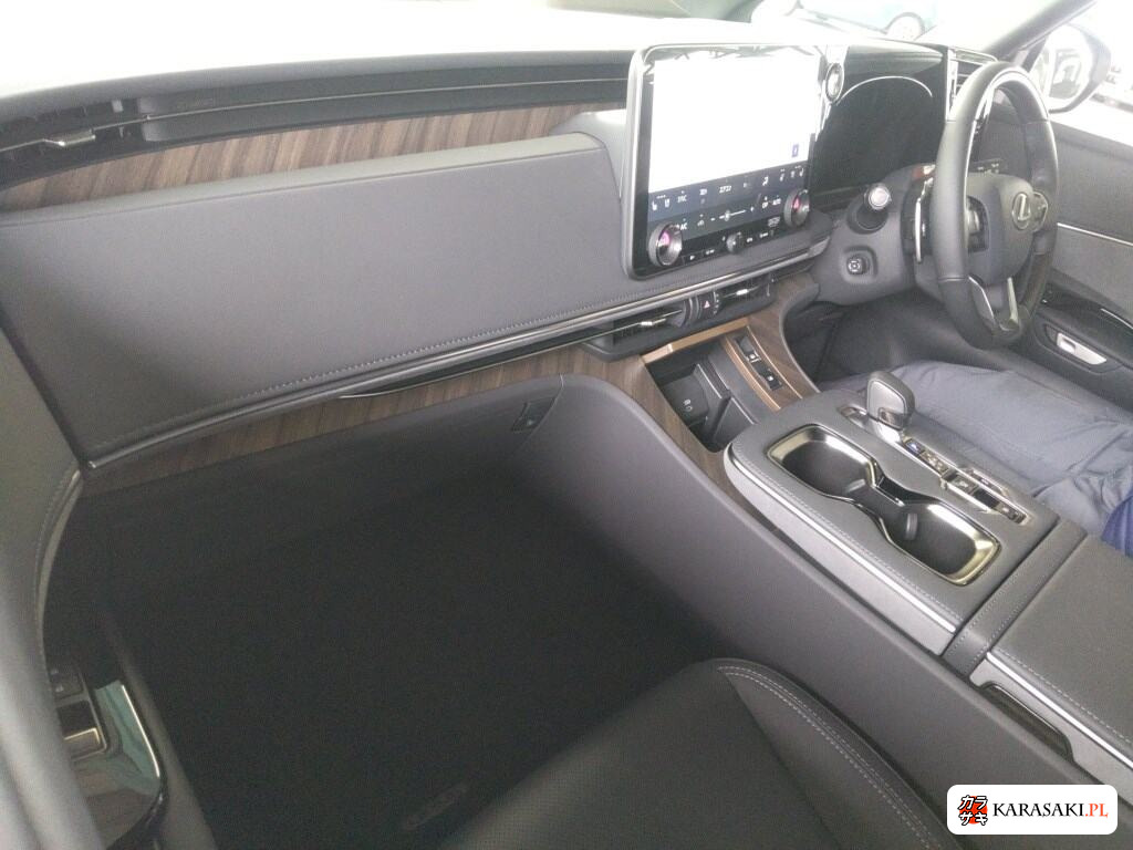 Lexus LM 2026 z aukcji japońskiej