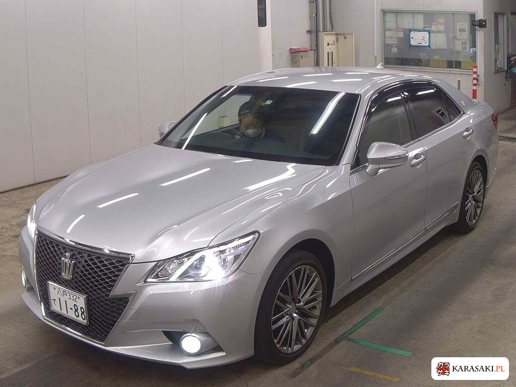 2013 Toyota Crown 4D 4WD Athlete S I-Four 3