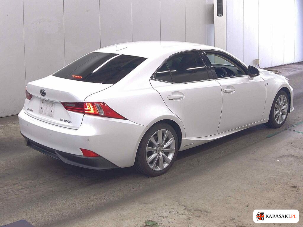 2016 Lexus Is 4D IS300H 4