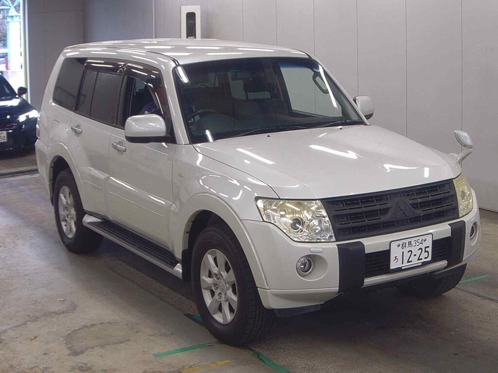 Mitsubishi Pajero 2011 z aukcji japońskiej