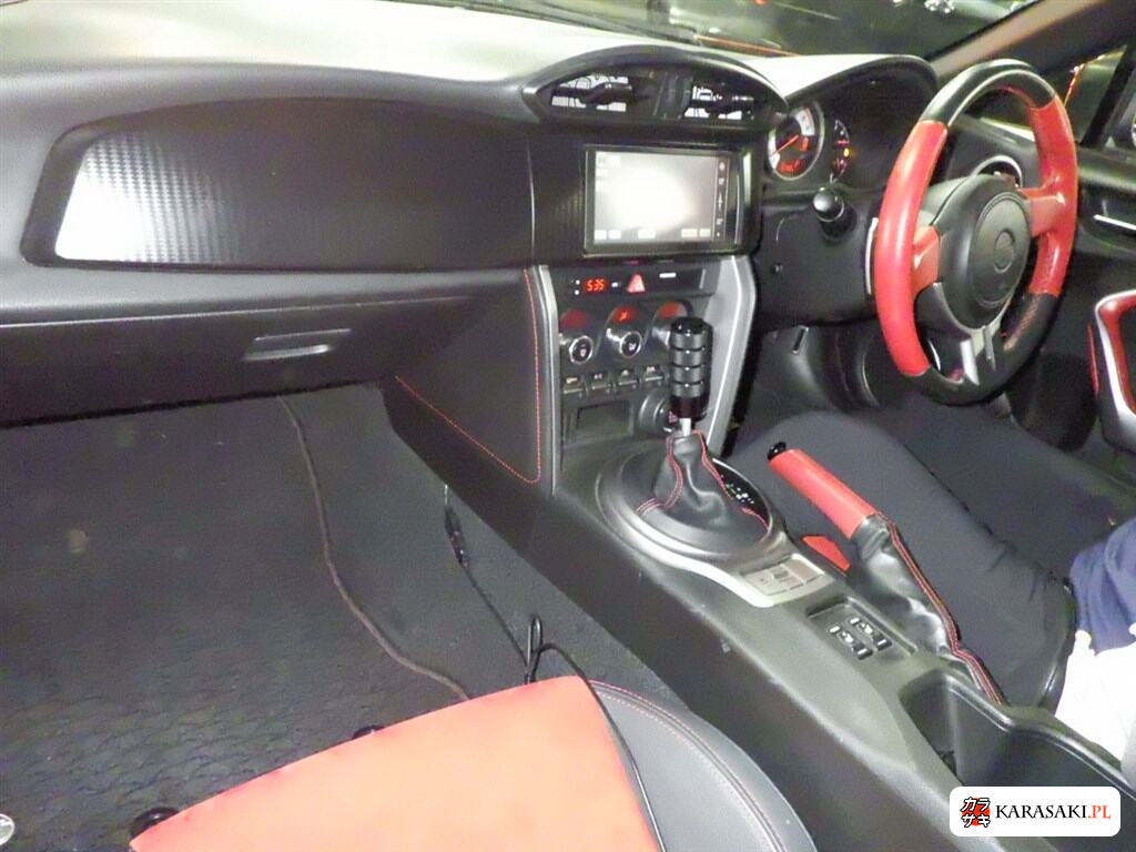 Toyota 86 2012 z aukcji japońskiej