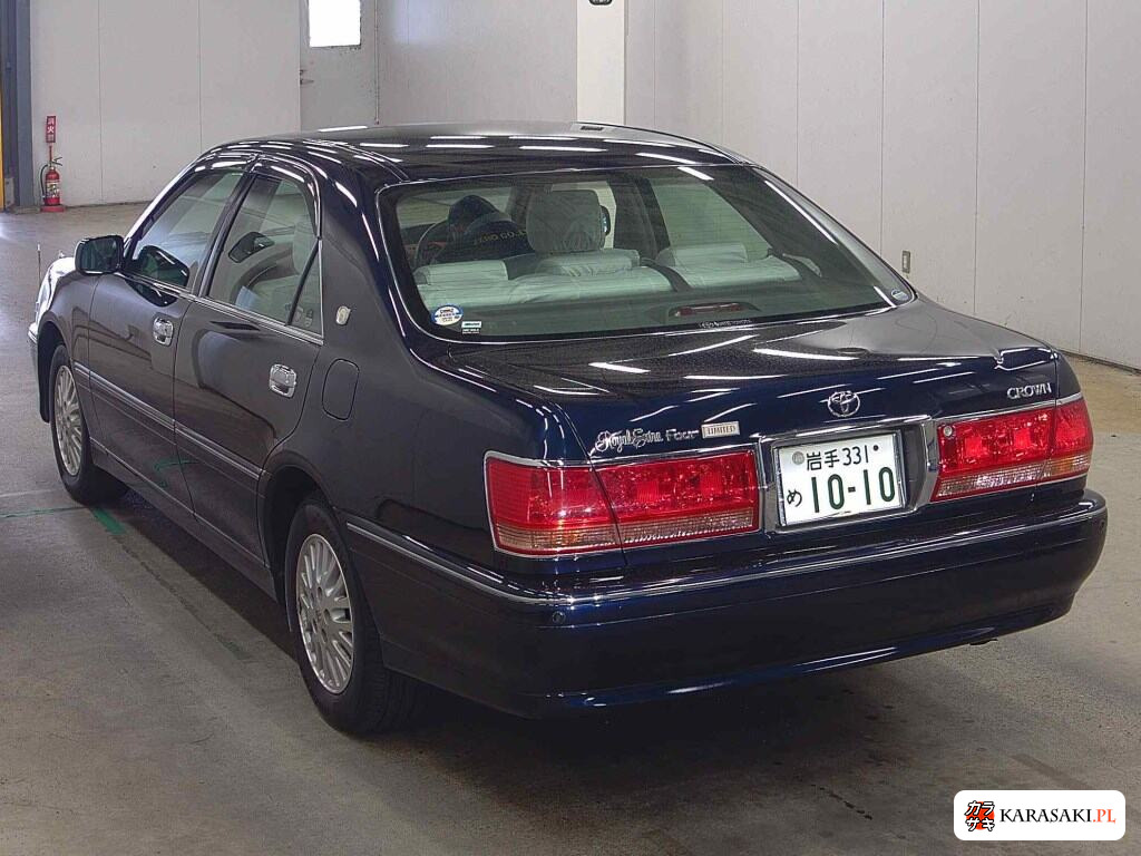 Toyota Crown 2004 z aukcji japońskiej