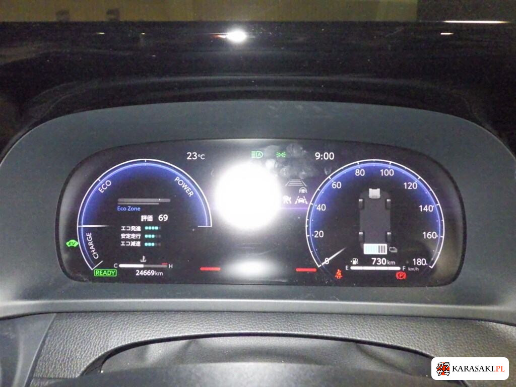 Toyota Crown Crossover 2022 z aukcji japońskiej