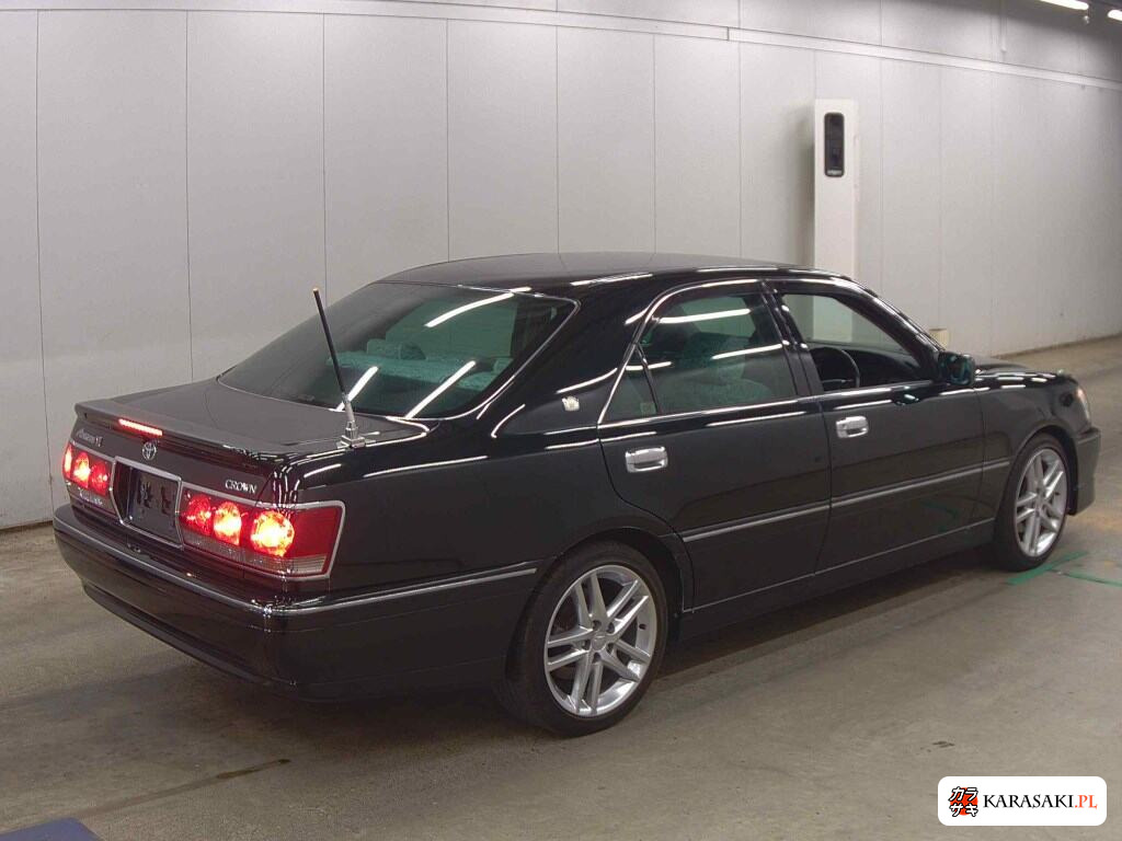 Toyota Crown 2001 z aukcji japońskiej