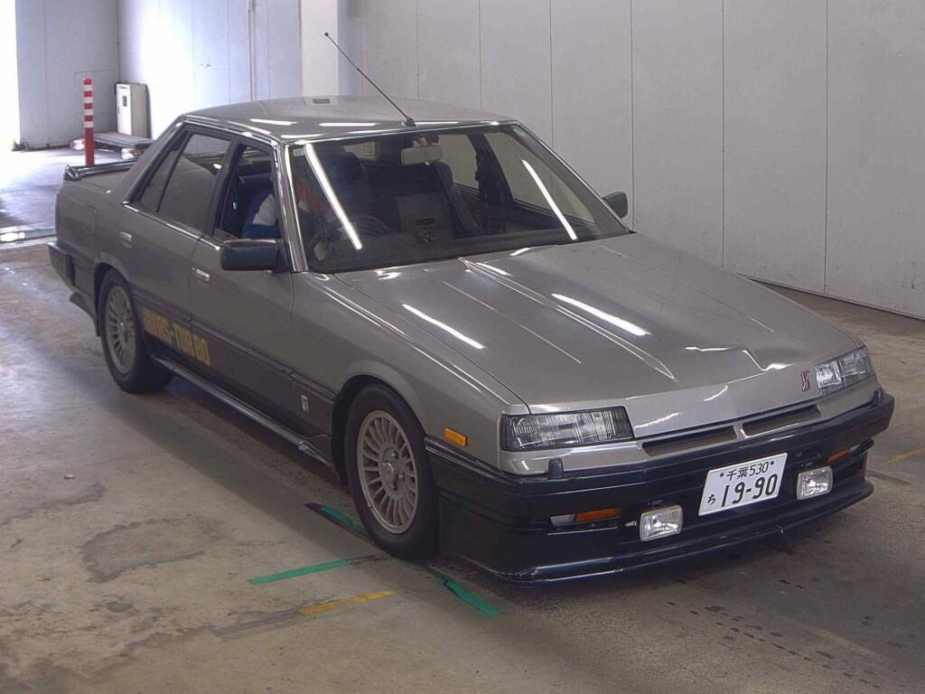 Nissan Skyline 1983 z aukcji japońskiej