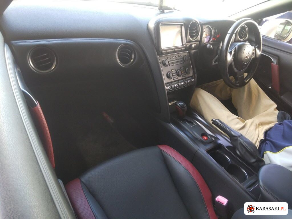Nissan GT-R 2012 z aukcji japońskiej