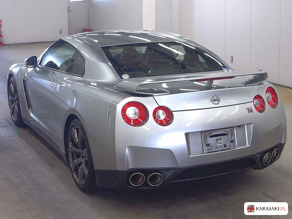 2008 Nissan GT-R 4WD Premium Edition 2