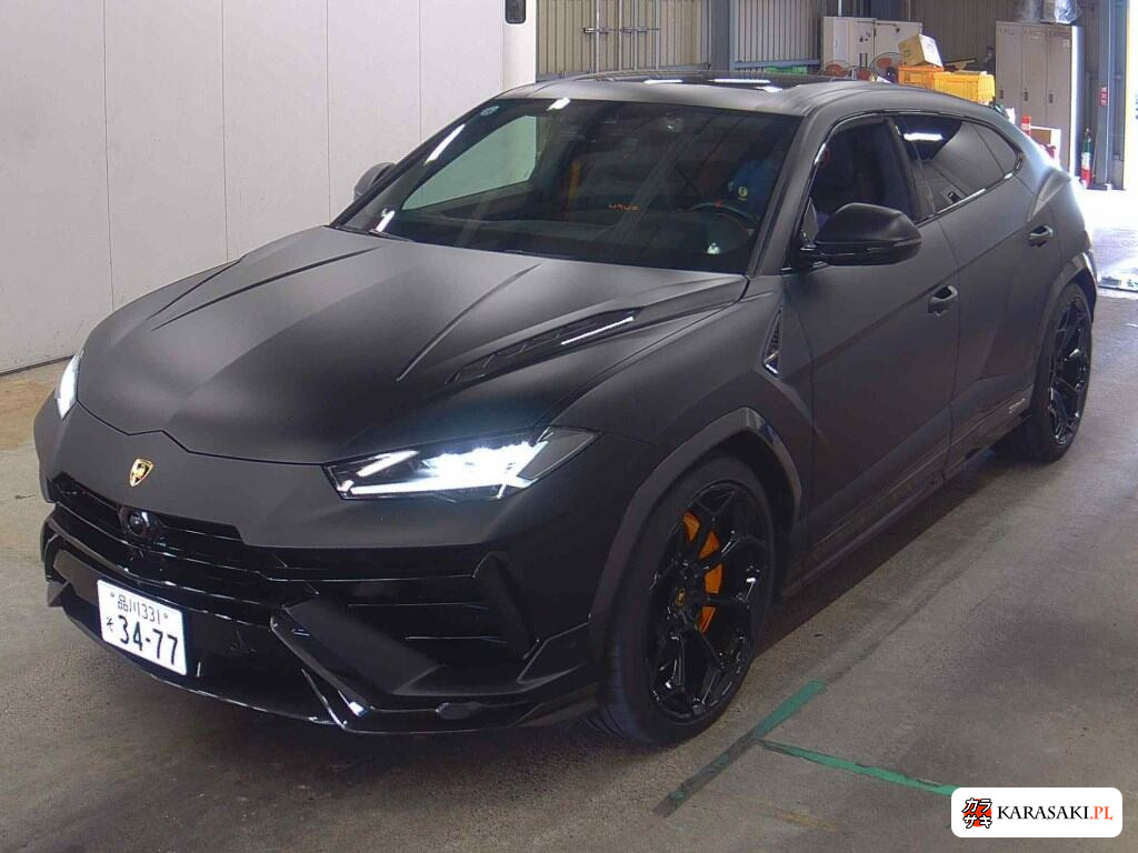 Lamborghini Urus 2023 z aukcji japońskiej