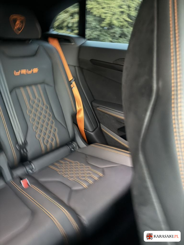 Lamborghini Urus 2023 z aukcji japońskiej
