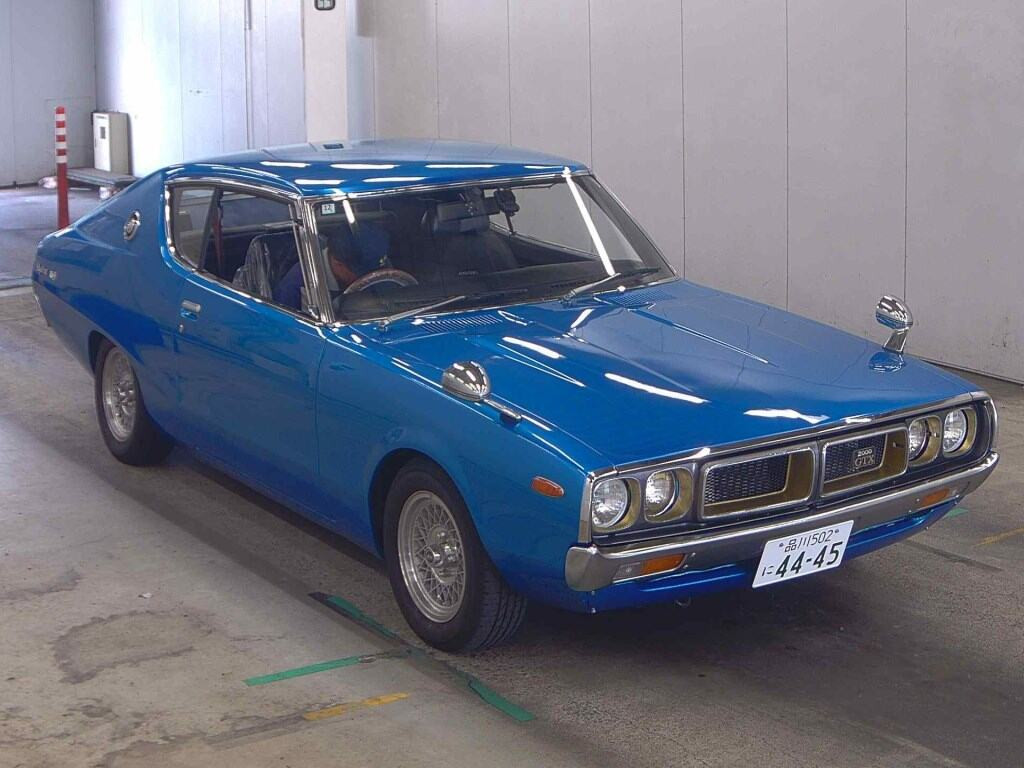 Nissan Skyline 1973 z aukcji japońskiej