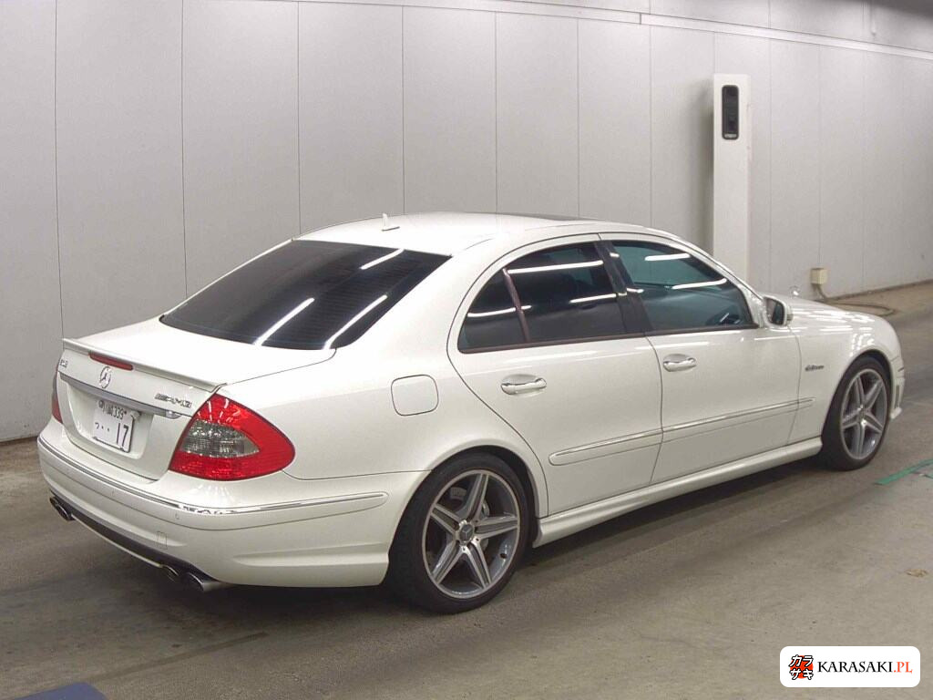 Mercedes-Benz E-Class 2007 z aukcji japońskiej