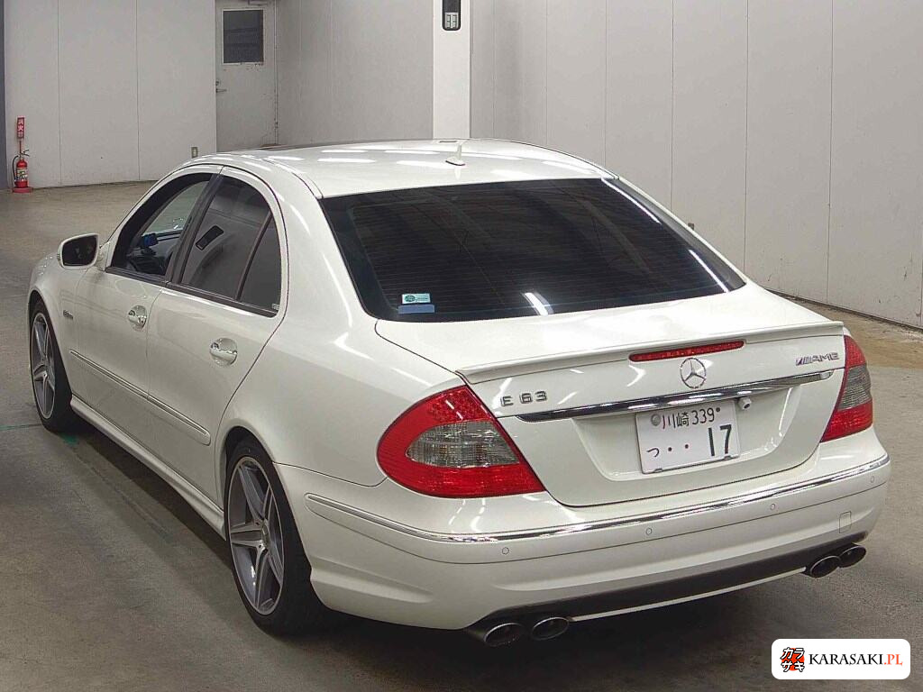 Mercedes-Benz E-Class 2007 z aukcji japońskiej