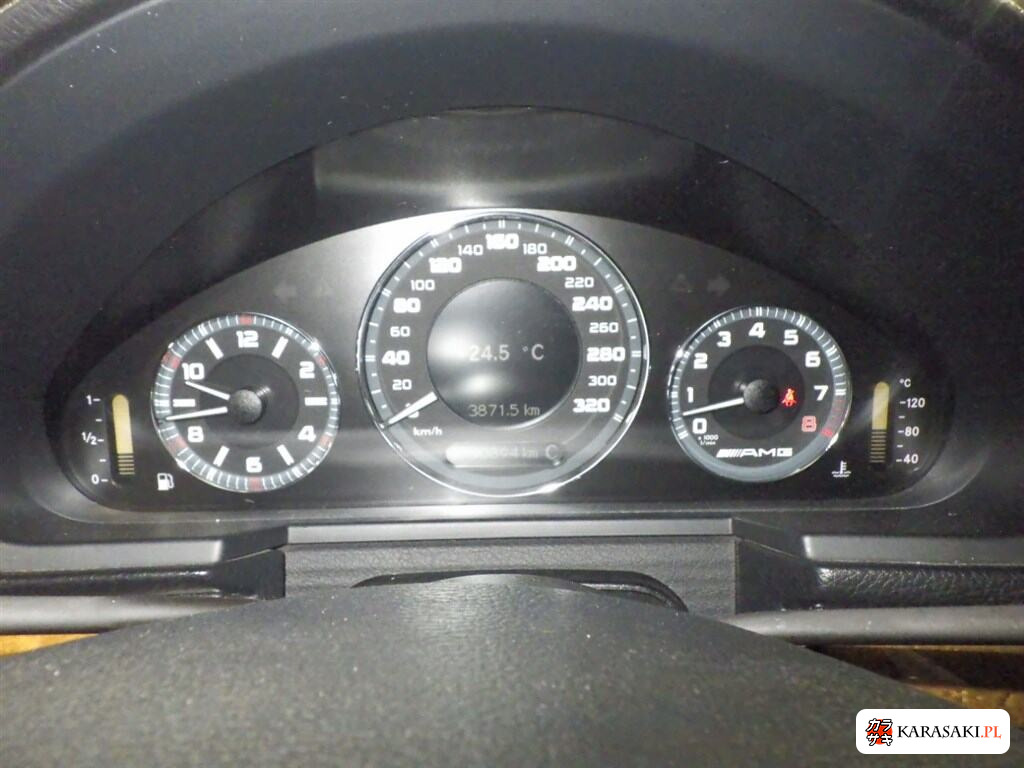 Mercedes-Benz E-Class 2007 z aukcji japońskiej