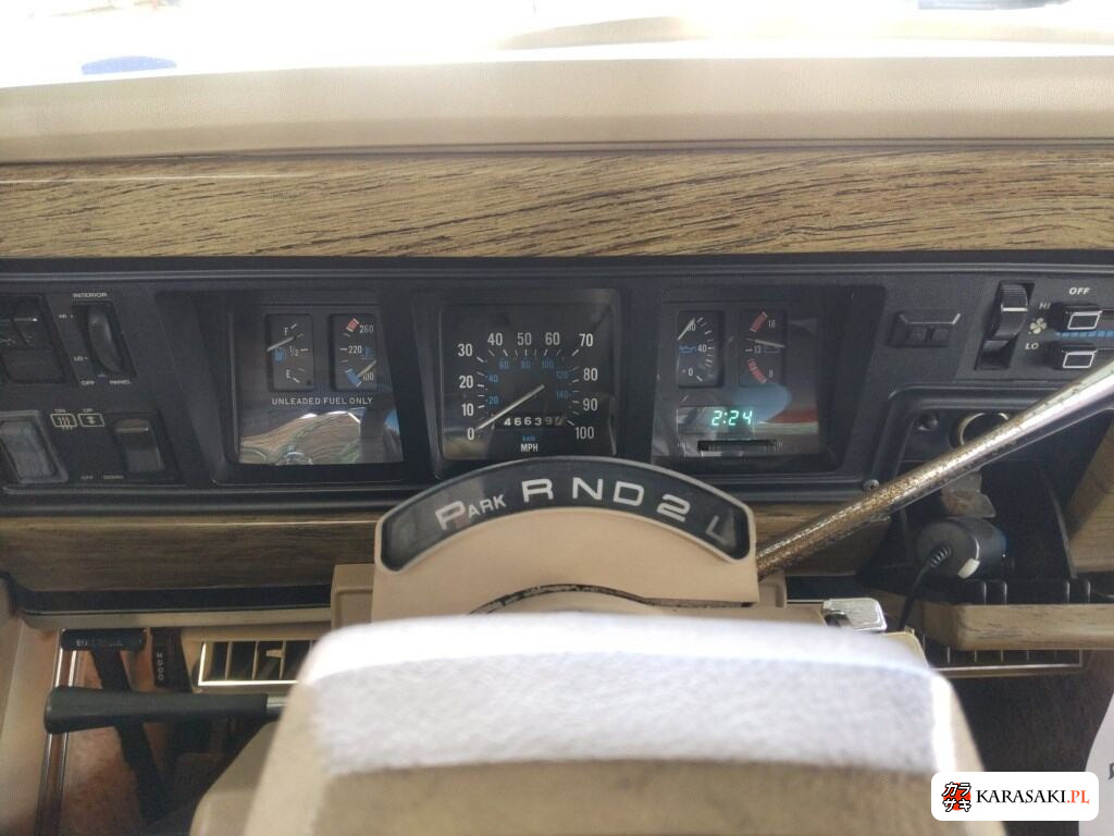 Chrysler Jeep Jeep Grand Wagoneer 1991 z aukcji japońskiej