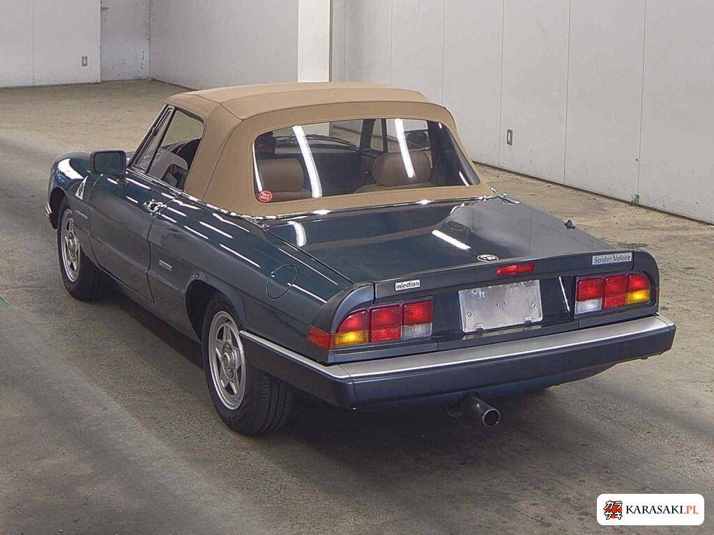 Alfa Romeo Alfa Spider 1993 z aukcji japońskiej